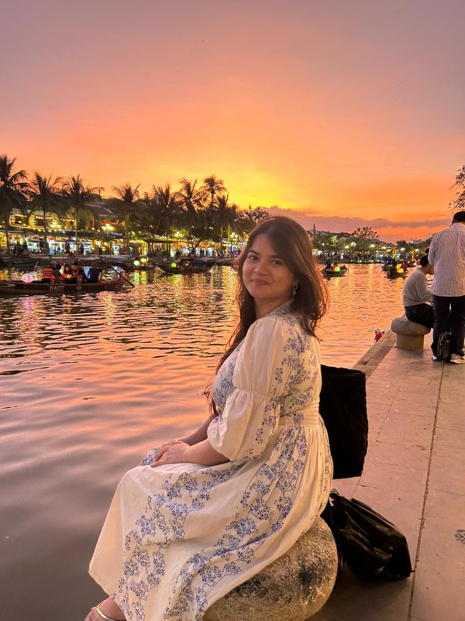 Sakshi, Sia client